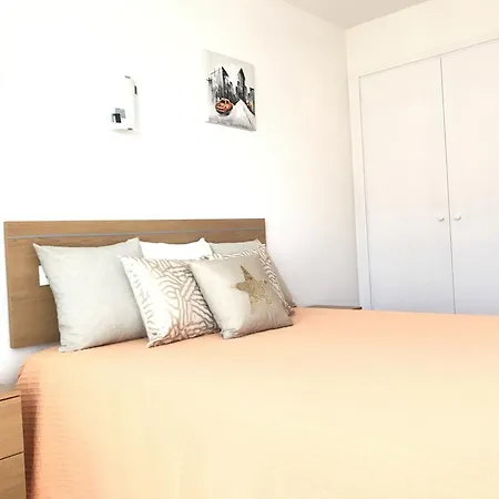 Fenals Paradise Park Apartment *